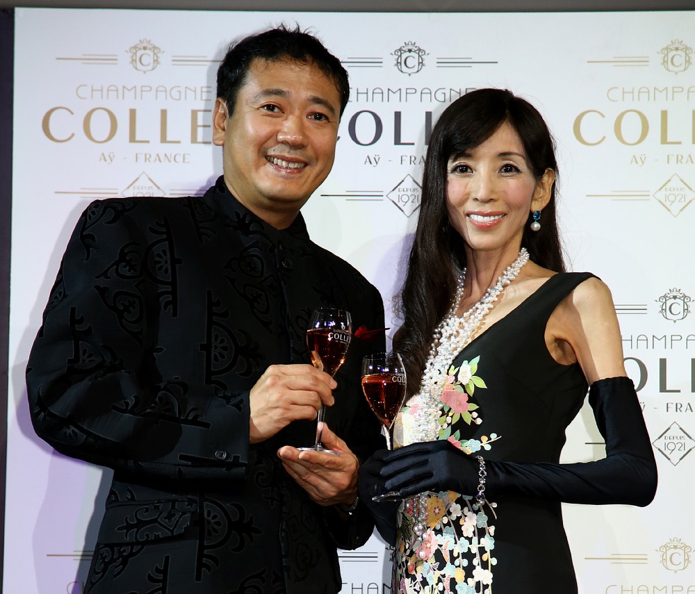 川島なお美の旦那・鎧塚俊彦の職業は?二人の出会いから馴れ初めも調査