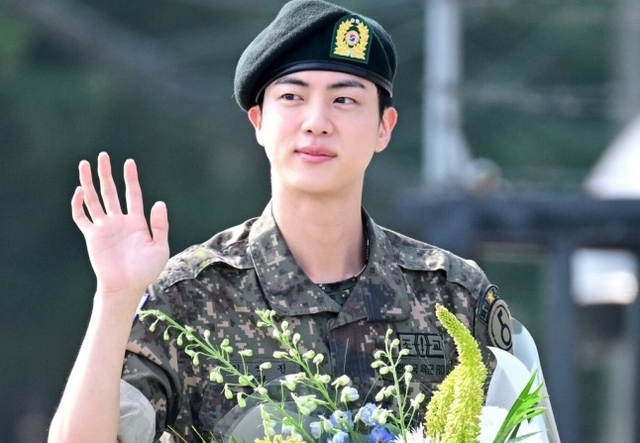 BTS・ジンが2024年6月に除隊！現在の階級や気になる今後を調査